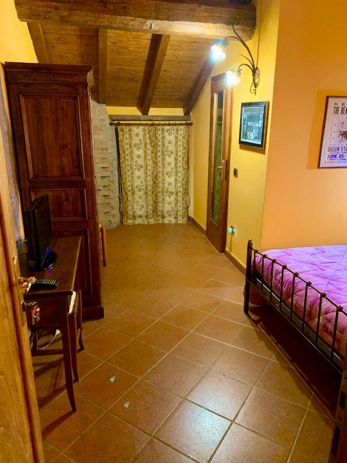 Agriturismo Corte Montini Villa Santa Giuletta Luaran gambar